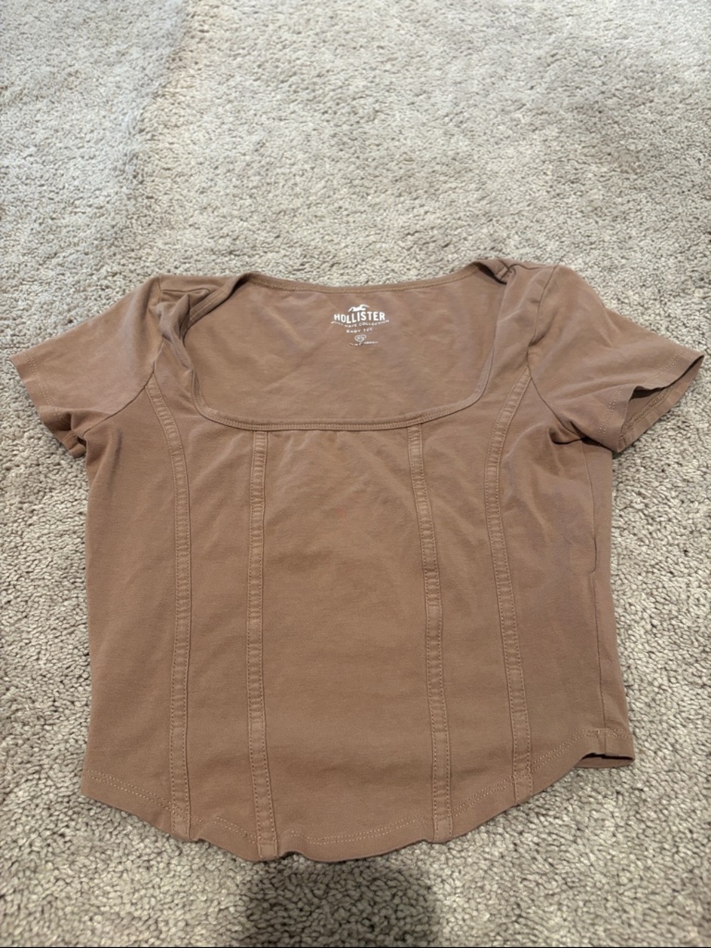 Hollister Brown Scoop-Neck Short Sleeve Tee